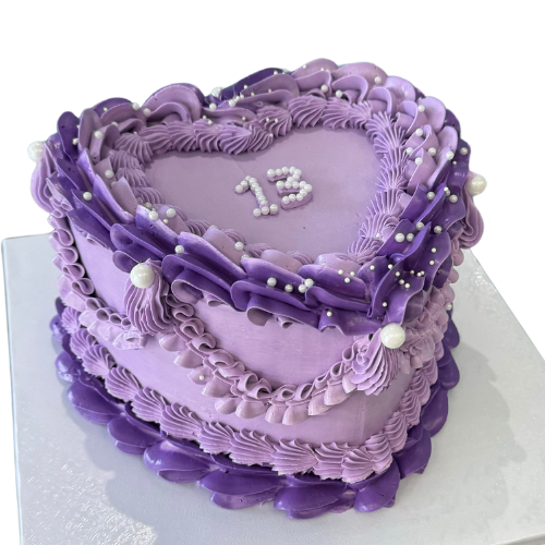 Frill Vintage Heart Cake